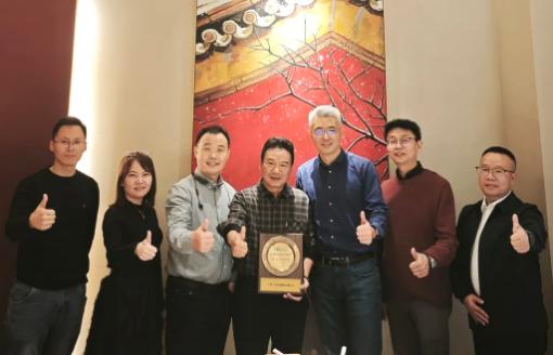 J9集团科技荣获华勤手艺“联合立异奖”